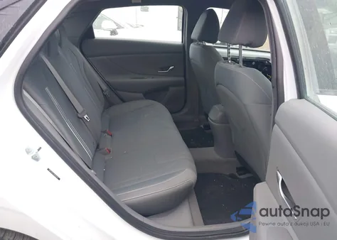 2022 Hyundai Elantra Sel z USA, uszkodzony, nr VIN 5NPLM4AG6NH067474